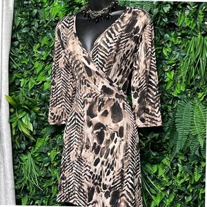 Chico's Dress Medium Brown Beige  Animal Print Faux Wrap 3/4‎ Sleeve 2955
